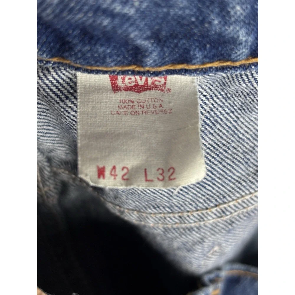 Levis #wardrobeessential measurements